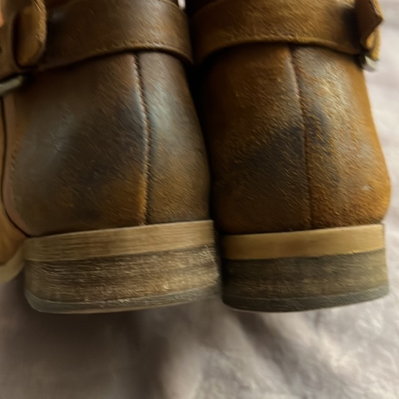 7.5 Franco Sarto Kennedy Bootie - Picture 5 of 8